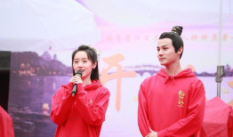 四字女星吃瓜爆料,娱乐圈幕后真相大揭秘